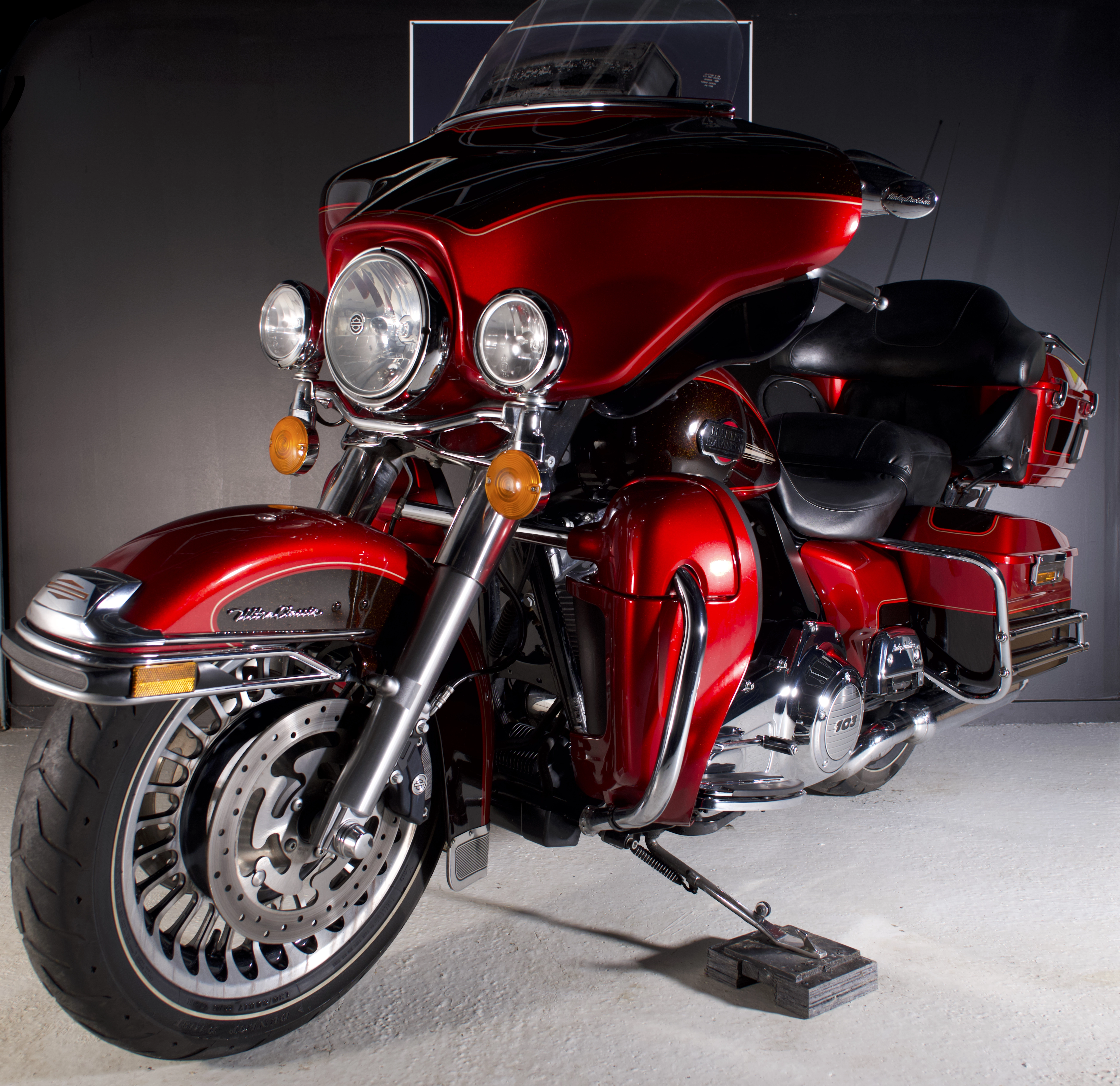 Vue avant de l'Electra Glide