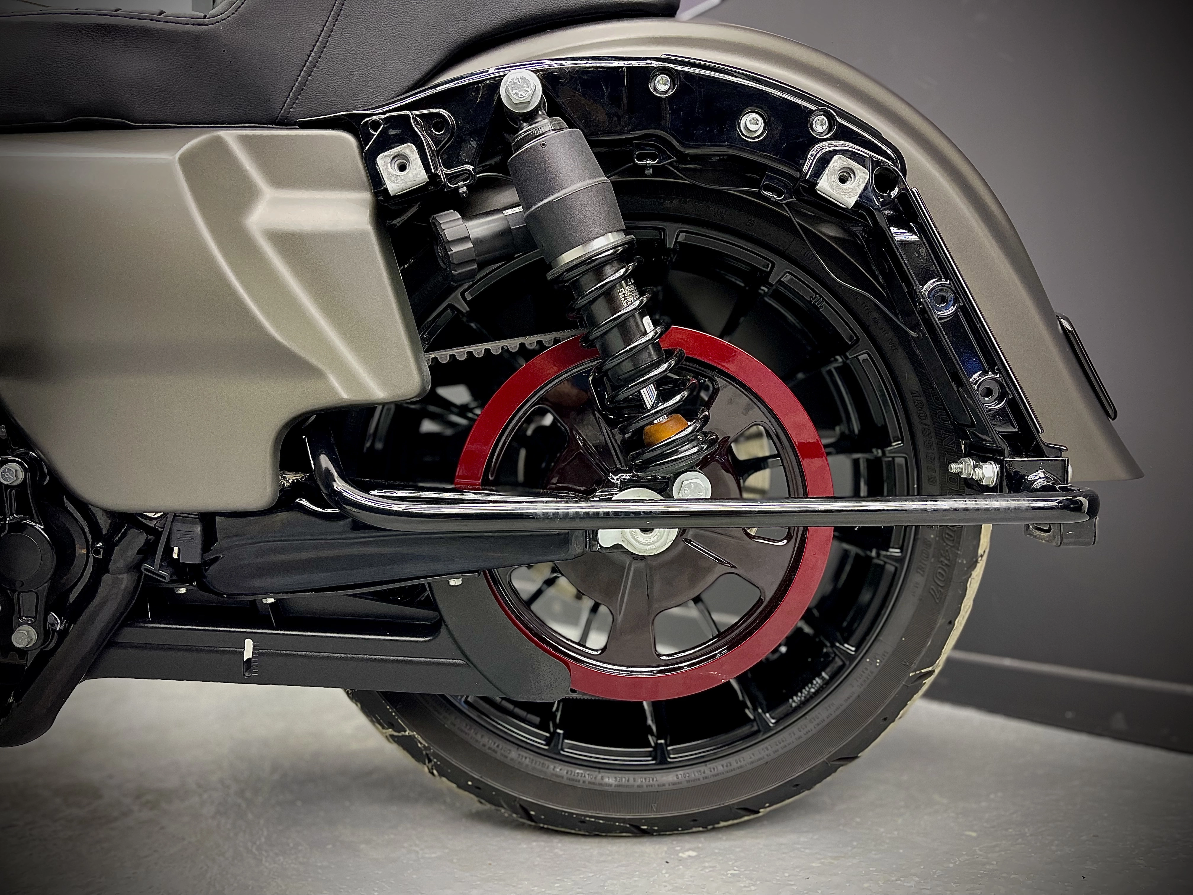 Vue latérale avec carénage custom